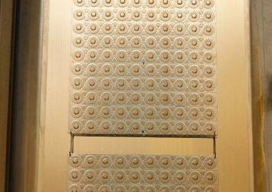 Metal components in zirconium rinse